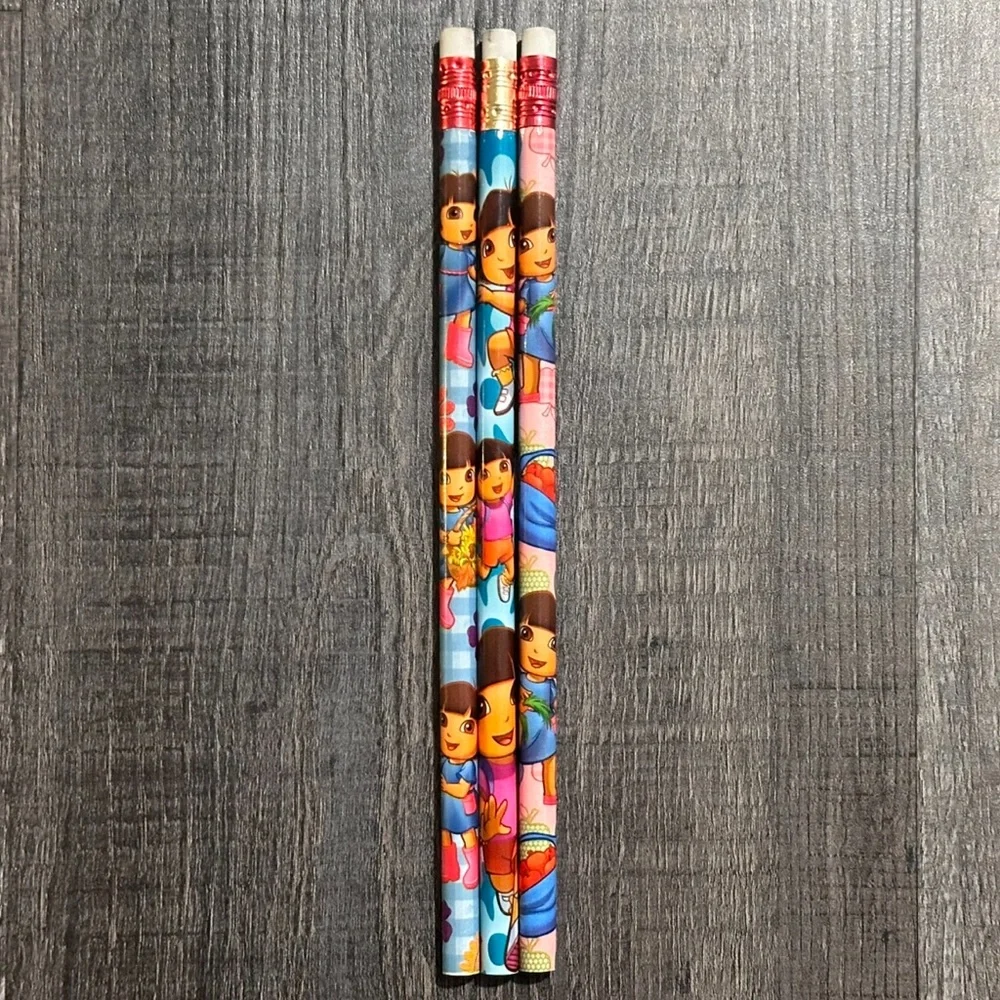💞 New Set of 3 Nickelodeon Dora The Explorer Pencils With Erasers